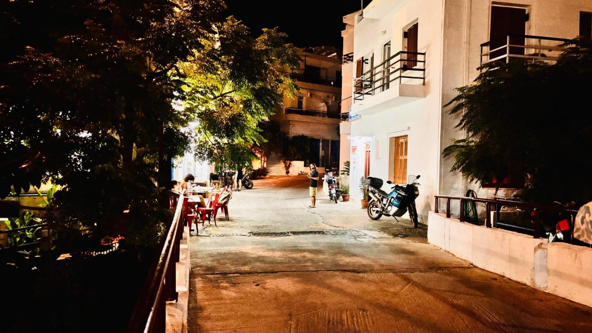 Nefeli Hotel Agios Kirykos  Exterior photo